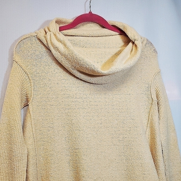 Free People Strawberry Fields Cream Cowl Neck Lagenlook Sweater - Picture 3 of 9